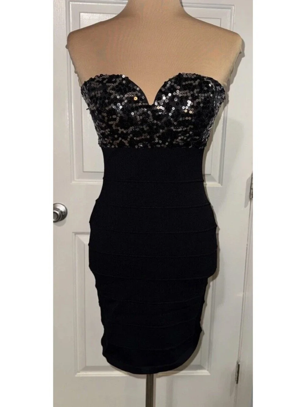 Frederick's of Hollywood Dress Womens Medium Black Bandage Sequin Strapless Mini